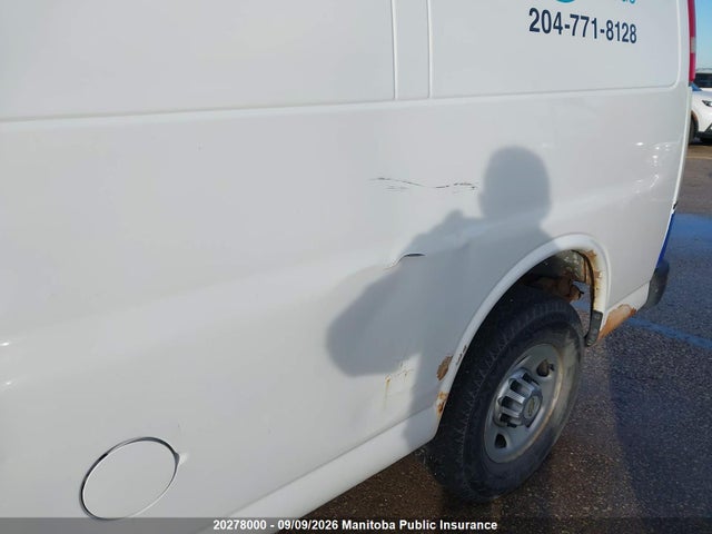 Aukcja sprzedaży 2011 Chevrolet Express 2500 Cargo Van, vin: 1GCWGFCA3B1154129, numer aukcji: 20278000
