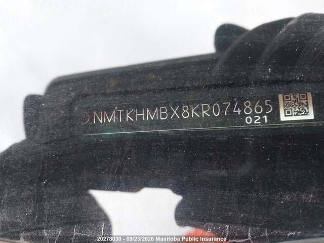 Toyota C-HR XLE 2019 NMTKHMBX8KR074865 Image 8