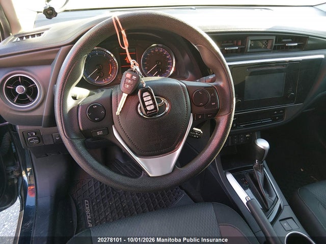 2T1BURHE9KC231943 Toyota COROLLA SE