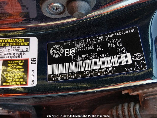 2T1BURHE9KC231943 Toyota COROLLA SE