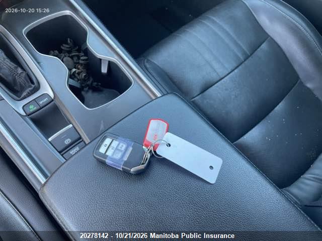 Honda Accord Touring 2018 1HGCV1F92JA810608 Image 11