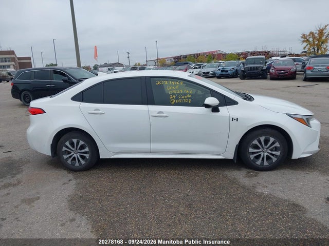 Auction sale of the 2024 Toyota Corolla Le Hybrid, vin: JTDBCMFE3R3051708, lot number: 20278168