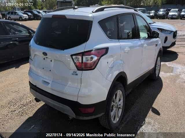 1FMCU9GD5HUD31669 Ford ESCAPE SE
