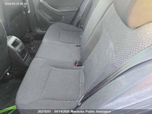 Продажа на аукционе авто 2013 Volkswagen Jetta 2.0, vin: 3VW2K7AJ1DM290221, номер лота: 20278297