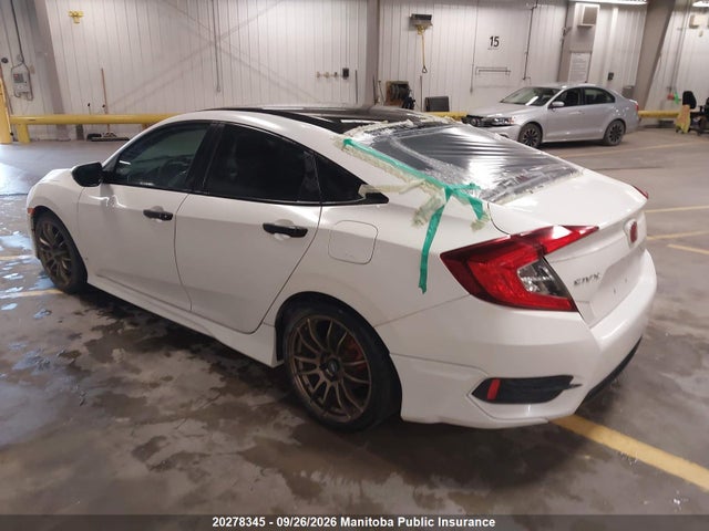 Honda CIVIC EX 2018 2HGFC2F89JH010616 Image 3