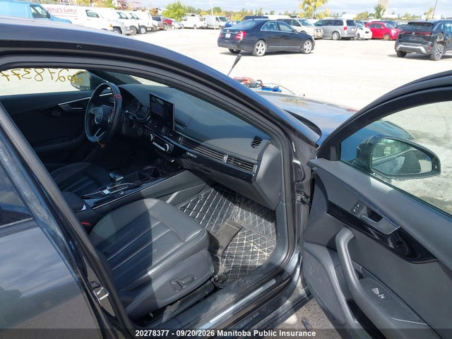 20278377 :رقم المزاد ، WAUABAF46NN000672 vin ، 2022 Audi A4 Komfort 40 2.0 Tfsi Quattro مزاد بيع