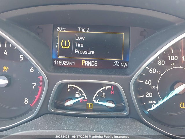 Ford ESCAPE SE 2017 1FMCU0G99HUA43645 Image 15