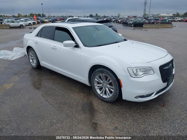 2017 Chrysler 300 Touring მანქანა იყიდება აუქციონზე, vin: 2C3CCAAG4HH624062, აუქციონის ნომერი: 20278722