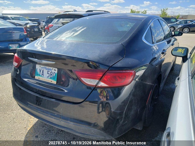 20278745 :رقم المزاد ، 1C3CCCFB4FN557167 vin ، 2015 Chrysler 200 Lx مزاد بيع