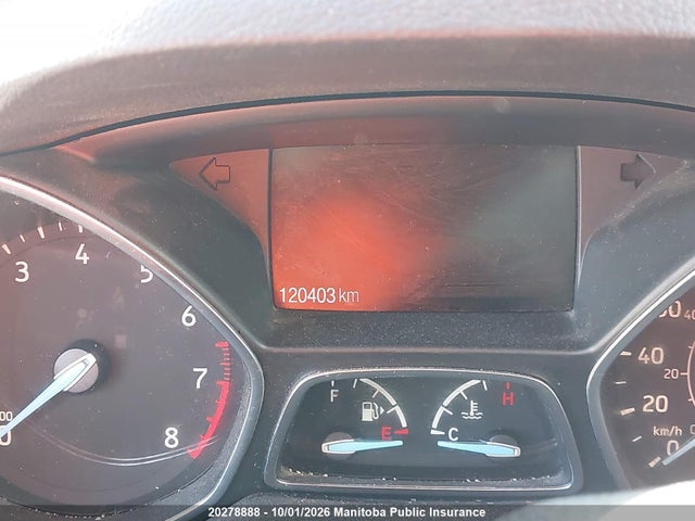1FMCU9GD1JUA92952 Ford ESCAPE SE