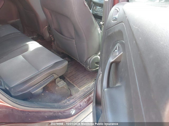 1FMCU9GD1JUA92952 Ford ESCAPE SE