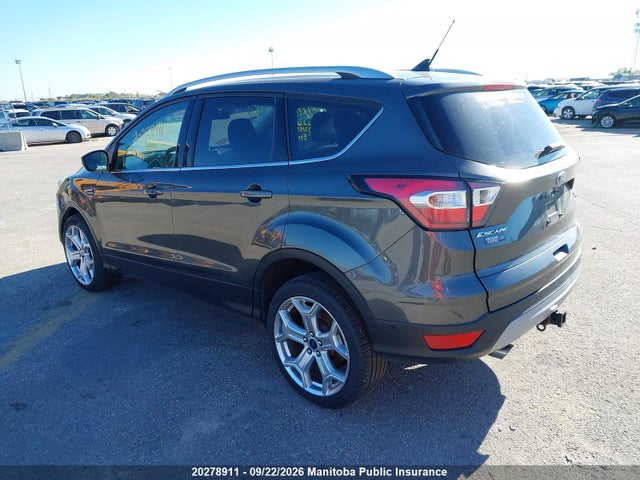 Ford Escape Titanium 2018 1FMCU9J94JUC97153 Image 3