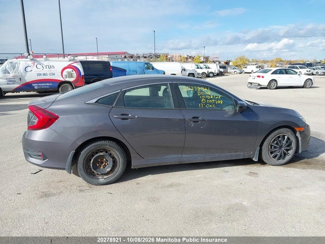 Продажа на аукционе авто 2017 Honda Civic Lx, vin: 2HGFC2F56HH005308, номер лота: 20278921