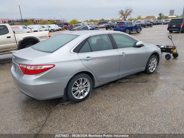 2015 Toyota Camry Le მანქანა იყიდება აუქციონზე, vin: 4T1BF1FKXFU929082, აუქციონის ნომერი: 20278922