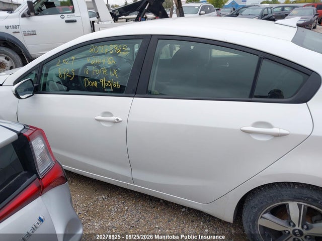 KIA FORTE LX 2018 3KPFL4A79JE216782 Image 13
