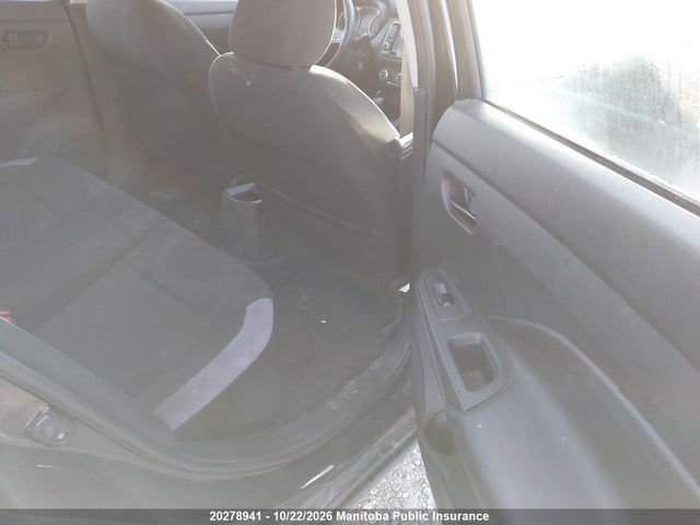 Nissan Versa 1.6 S 2025 3N1CN8DV9SL828463 Image 8