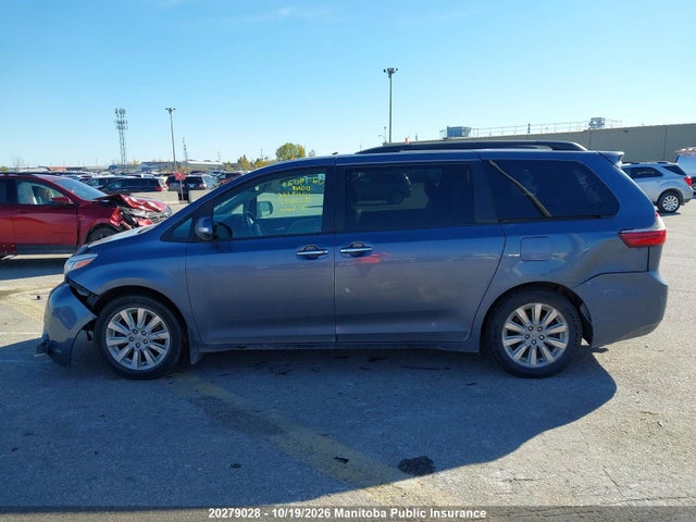 5TDDK3DC1FS100132 Toyota Sienna Xle V6
