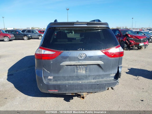 5TDDK3DC1FS100132 Toyota Sienna Xle V6