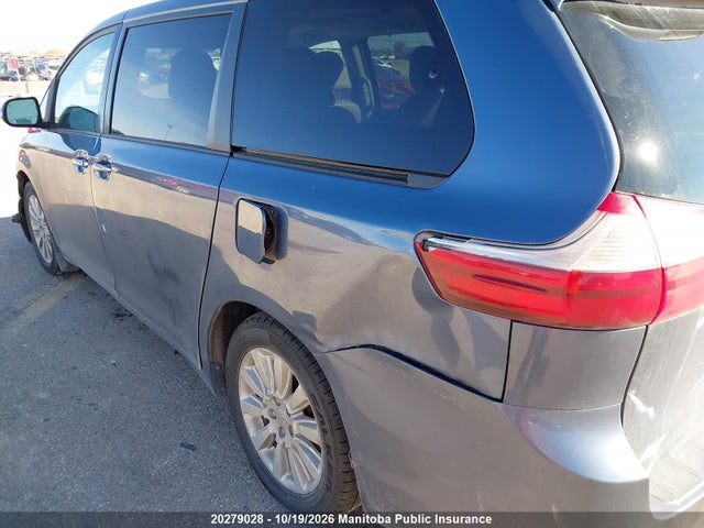 5TDDK3DC1FS100132 Toyota Sienna Xle V6