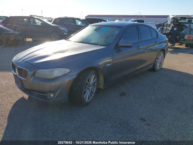 20279042 :رقم المزاد ، WBAFR9C51BC270669 vin ، 2011 Bmw 550i مزاد بيع