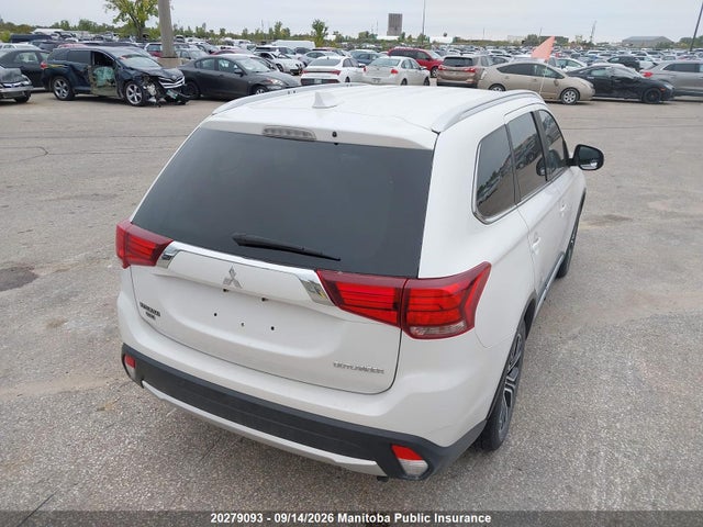 JA4AZ2A37JZ607051 Mitsubishi Outlander Es