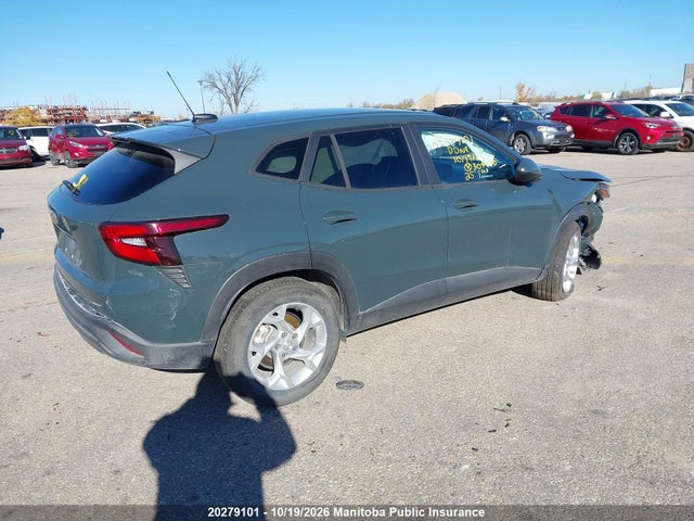 Chevrolet TRAX LS 2025 KL77LFE25SC304040 Image 4