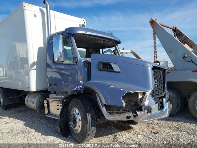 Volvo Vhd64b300 2025 4V5KC9DH2SN679974 Image 6