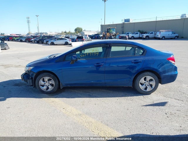 Продажа на аукционе авто 2015 Honda Civic Lx, vin: 2HGFB2F45FH028795, номер лота: 20279202