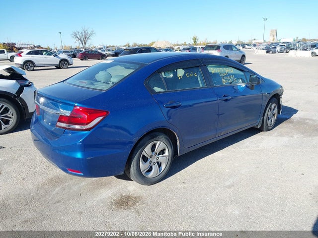 Продажа на аукционе авто 2015 Honda Civic Lx, vin: 2HGFB2F45FH028795, номер лота: 20279202