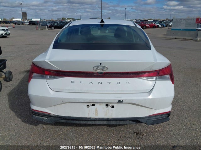 Hyundai Elantra Essential 2021 KMHLM4AG0MU151838 Image 17