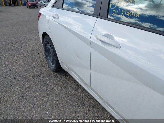 Hyundai Elantra Essential 2021 KMHLM4AG0MU151838 Image 19