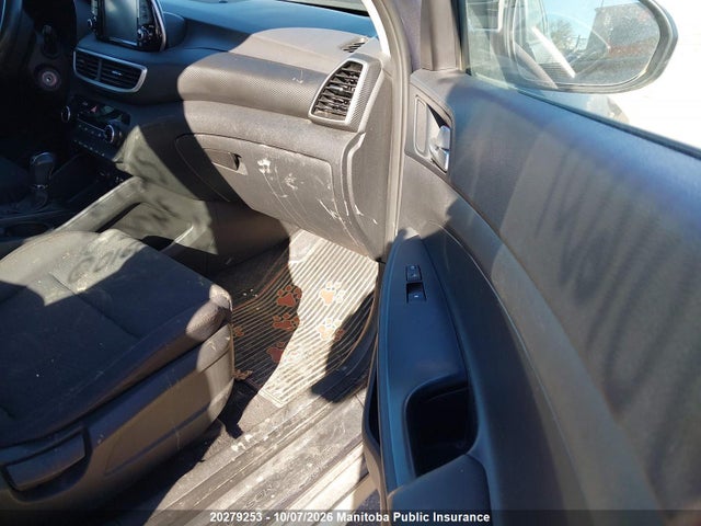 20279253 :رقم المزاد ، KM8J23A43KU016007 vin ، 2019 Hyundai Tucson Essential مزاد بيع