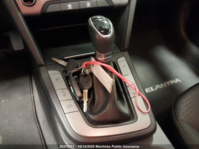 Hyundai ELANTRA GL 2018 KMHD84LF6JU558135 Image 11