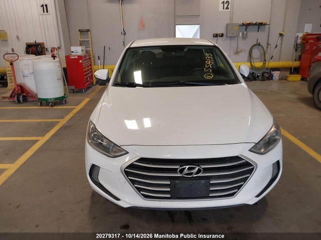 Hyundai ELANTRA GL 2018 KMHD84LF6JU558135 Image 12