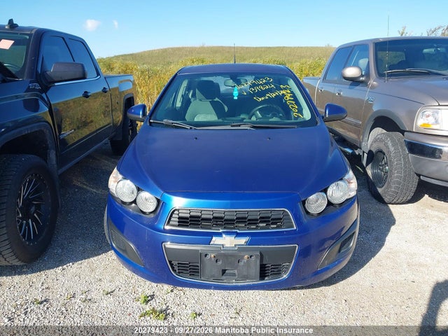 20279423 :رقم المزاد ، 1G1JA5EH7E4139824 vin ، 2014 Chevrolet Sonic Ls مزاد بيع