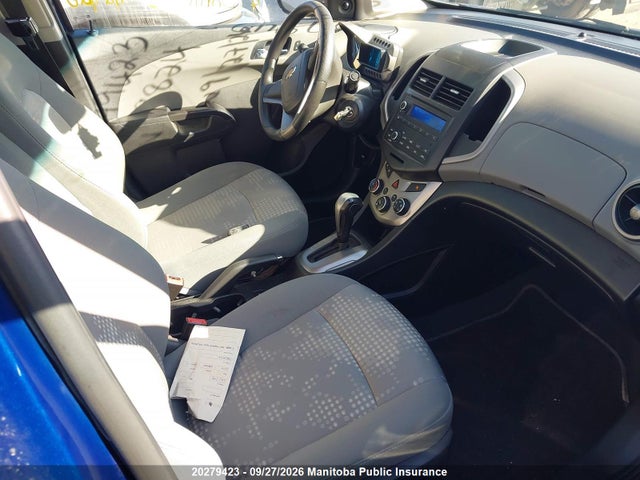 20279423 :رقم المزاد ، 1G1JA5EH7E4139824 vin ، 2014 Chevrolet Sonic Ls مزاد بيع