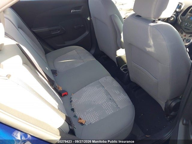 20279423 :رقم المزاد ، 1G1JA5EH7E4139824 vin ، 2014 Chevrolet Sonic Ls مزاد بيع