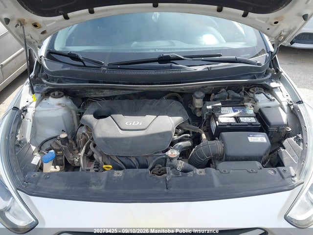 20279425 :رقم المزاد ، KMHCT5AE3FU219964 vin ، 2015 Hyundai Accent Se مزاد بيع