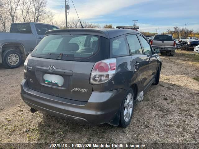 20279516 :رقم المزاد ، 2T1KR32E26C605063 vin ، 2006 Toyota Matrix Xr مزاد بيع