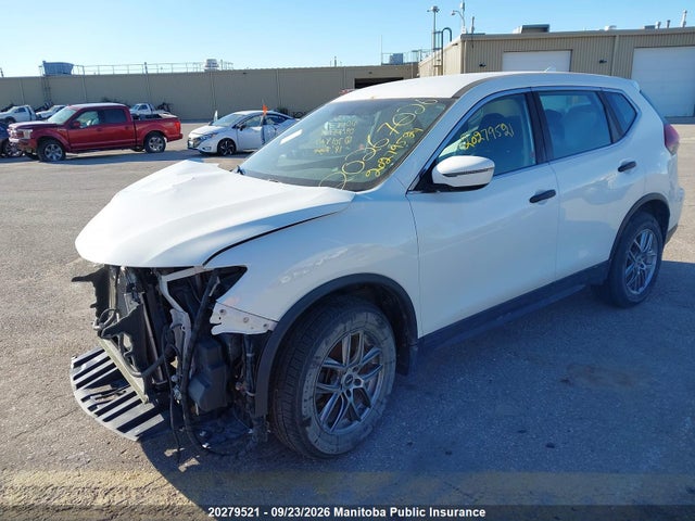 Nissan ROGUE S 2018 5N1AT2MV4JC701827 Image 2