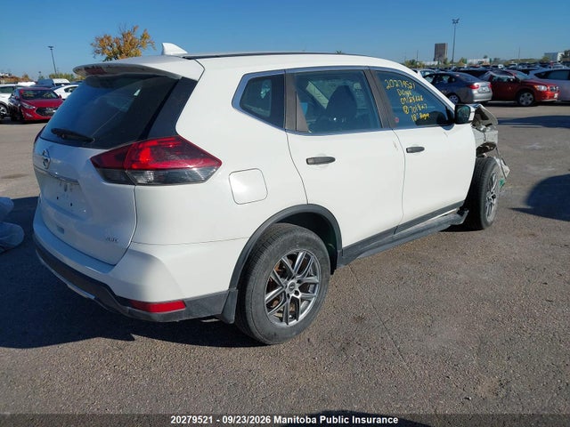 Nissan ROGUE S 2018 5N1AT2MV4JC701827 Image 4