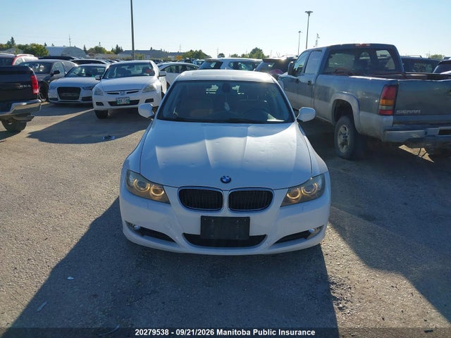 20279538 :رقم المزاد ، WBAPK7C58BF083649 vin ، 2011 Bmw 328xi مزاد بيع