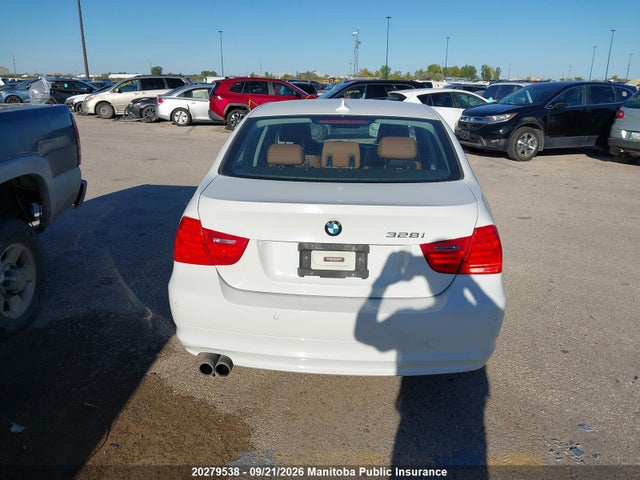20279538 :رقم المزاد ، WBAPK7C58BF083649 vin ، 2011 Bmw 328xi مزاد بيع