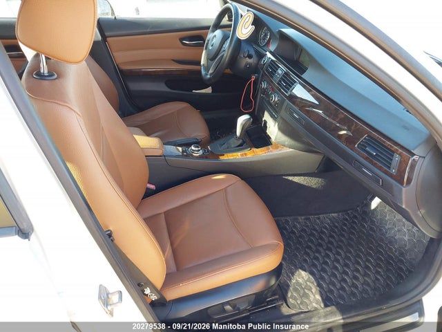 20279538 :رقم المزاد ، WBAPK7C58BF083649 vin ، 2011 Bmw 328xi مزاد بيع