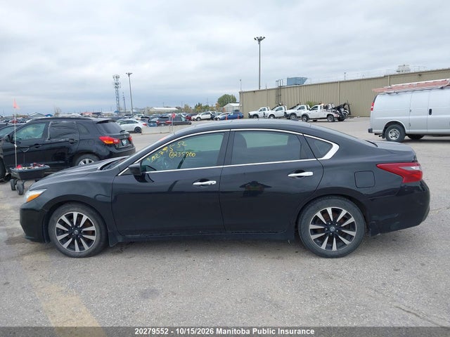1N4AL3AP1JC235800 Nissan Altima 2.5 Sv