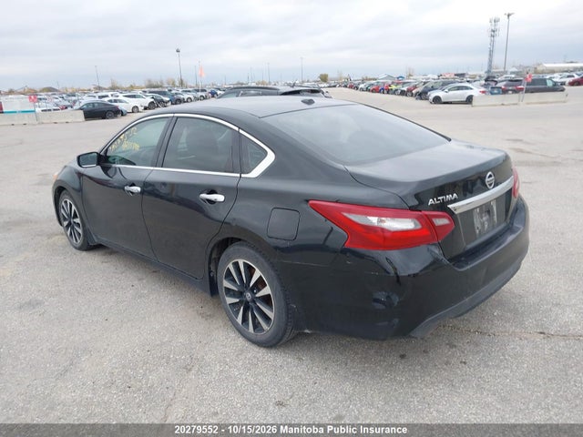 1N4AL3AP1JC235800 Nissan Altima 2.5 Sv