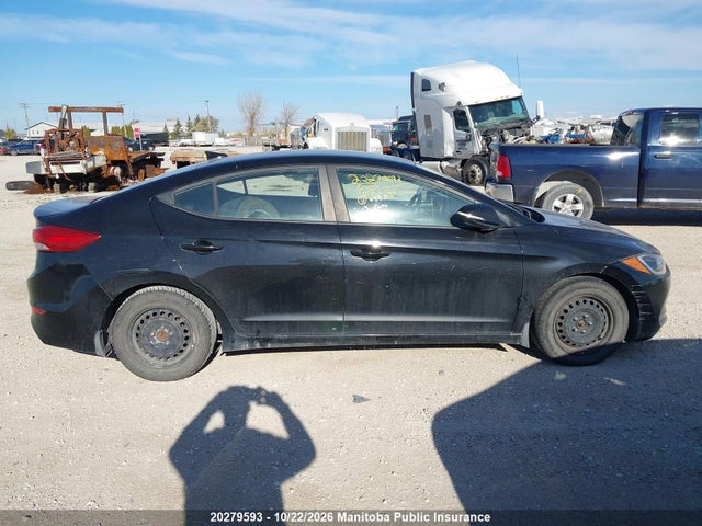 Hyundai ELANTRA GL 2018 KMHD84LF5JU483511 Image 14