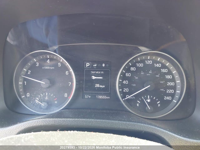 Hyundai ELANTRA GL 2018 KMHD84LF5JU483511 Image 7