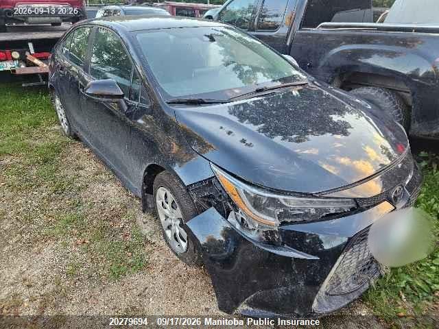 5YFBPRBE8LP061821 Toyota COROLLA LE
