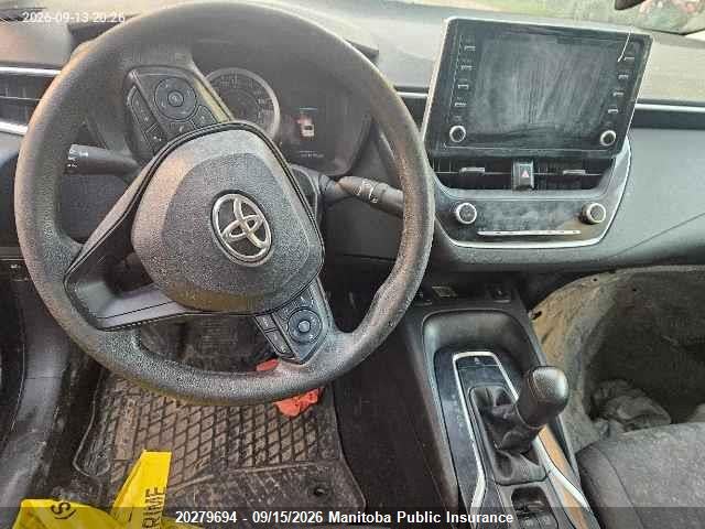 5YFBPRBE8LP061821 Toyota COROLLA LE